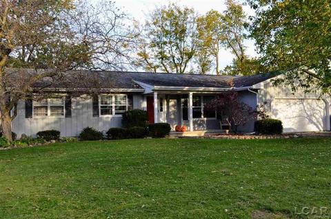 1469 Cherry Dr, Adrian, MI 49221 photo 1