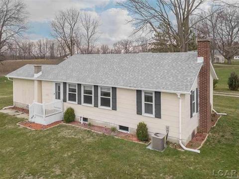 2798 Laberdee, Adrian, MI 49221 photo 1