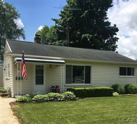 425 Riverside Dr, Adrian, MI 49221 photo 1