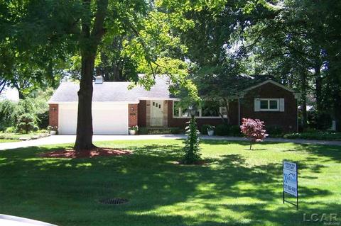 1251 E Oregon, Adrian, MI 49221 photo 1