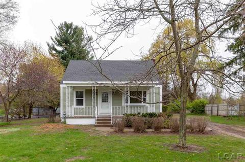 1062 Moore Rd, Adrian, MI 49221 photo 1