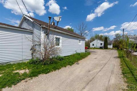 983 S Winter, Adrian, MI 49221 photo 1
