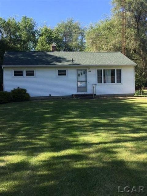 1068 Moore Rd, Adrian, MI 49221 photo 1