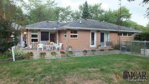 1012 Red Ml, Tecumseh, MI 49286 photo 1