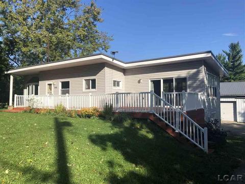 5418 Hunt, Adrian, MI 49221 photo 1