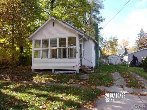 617 Comstock, Adrian, MI 49221 photo 1