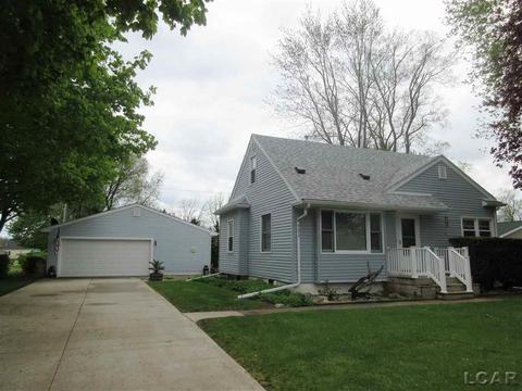 902 Murray Dr, Tecumseh, MI 49286 photo 1