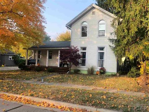 416 Spring St, Adrian, MI 49221 photo 1