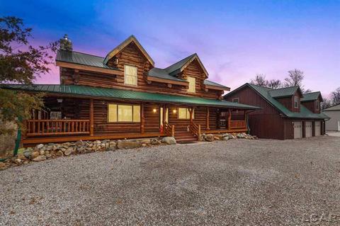 3892 S Waldron Rd, Hudson, MI 49247 photo 1