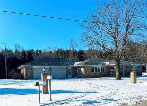 3317 Sharp Rd, Adrian, MI 49221 photo 1