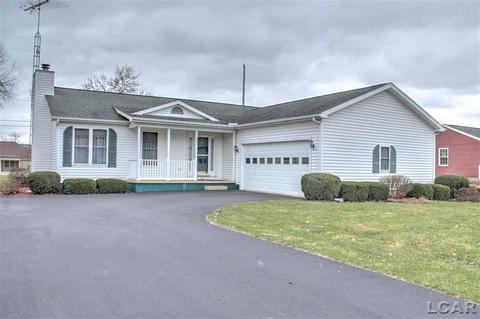 1447 Cherry Dr, Adrian, MI 49221 photo 1