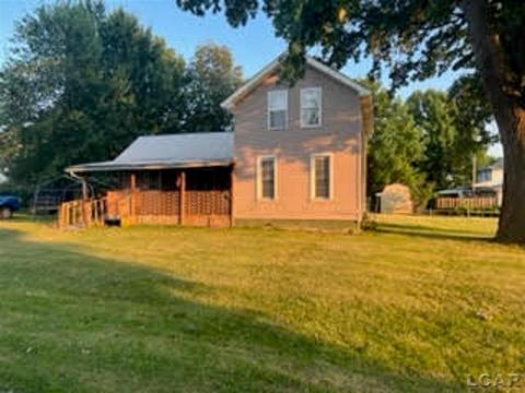 1047 Pine St, Jasper, MI 49248 photo 1