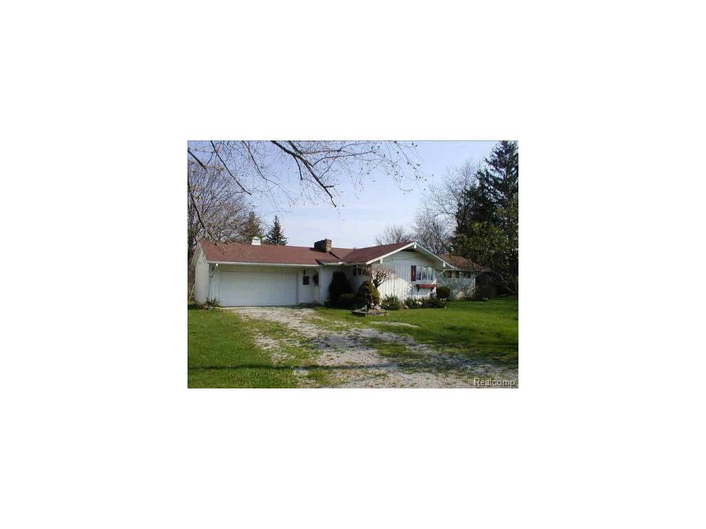 4940 S Custer, Monroe, MI 48161 photo 1