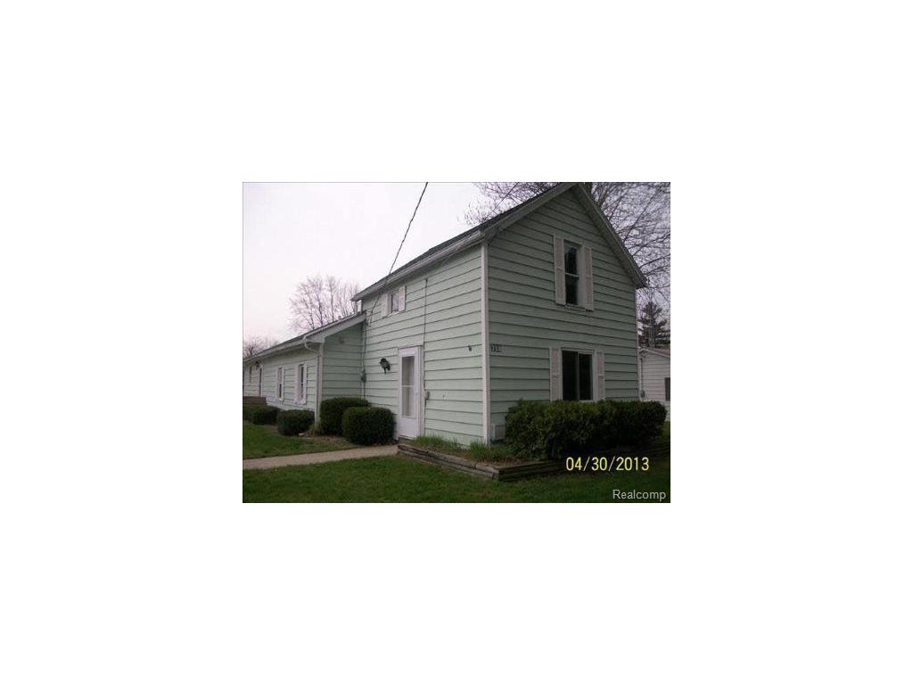 359 Kent St, Carleton, MI 48117 photo 1