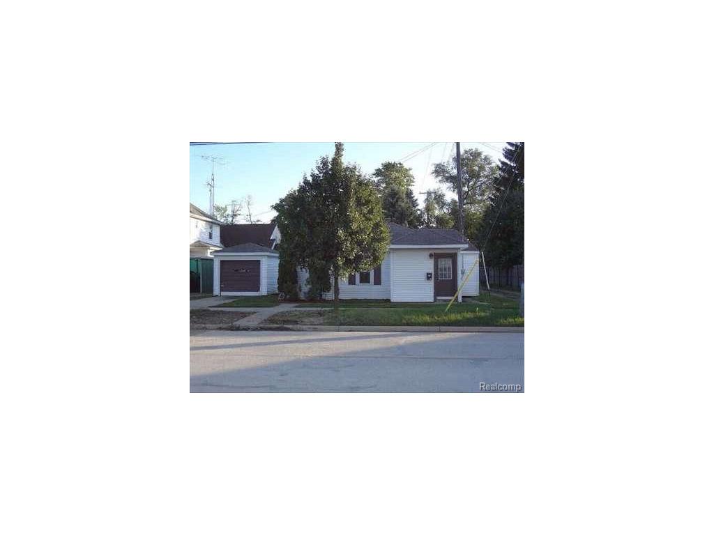 620 E Noble Ave, Monroe, MI 48162 photo 1