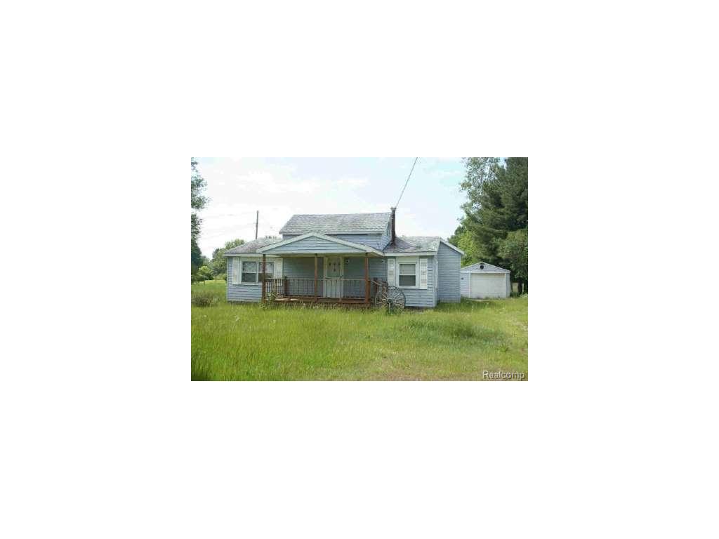1905 Toben Rd, Carleton, MI 48117 photo 1