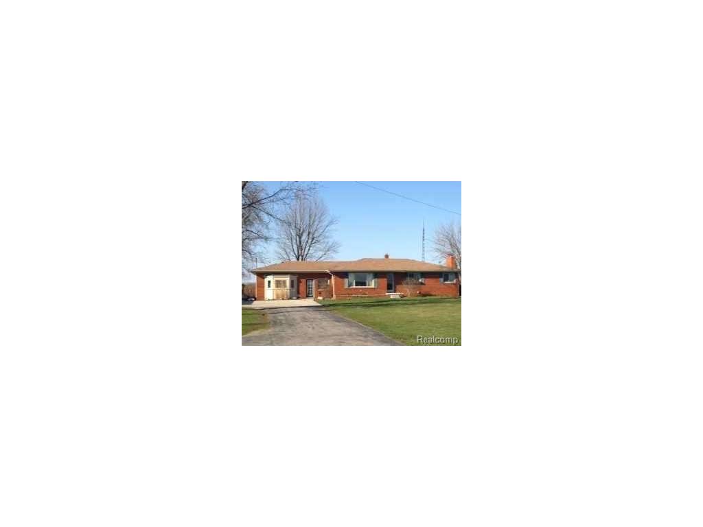 7358 S Custer Rd, Monroe, MI 48161 photo 1