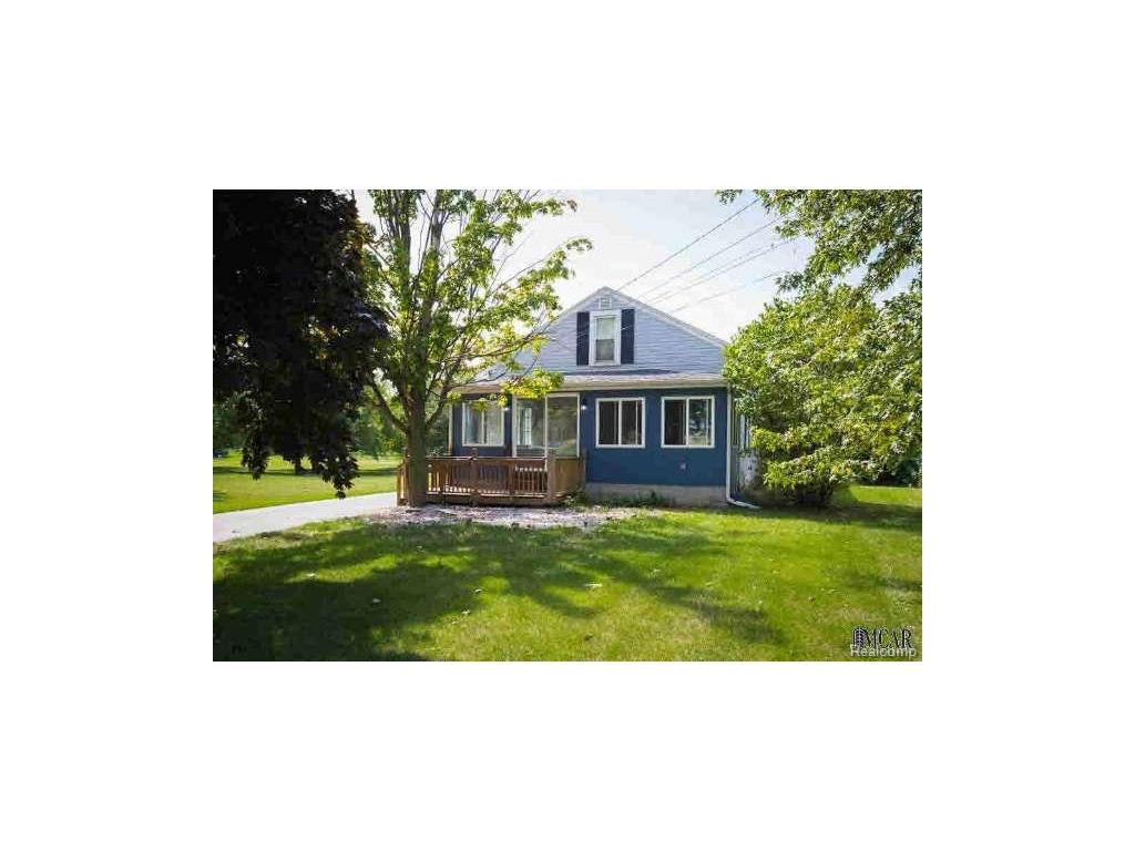 6483 E Dunbar, Monroe, MI 48161 photo 1
