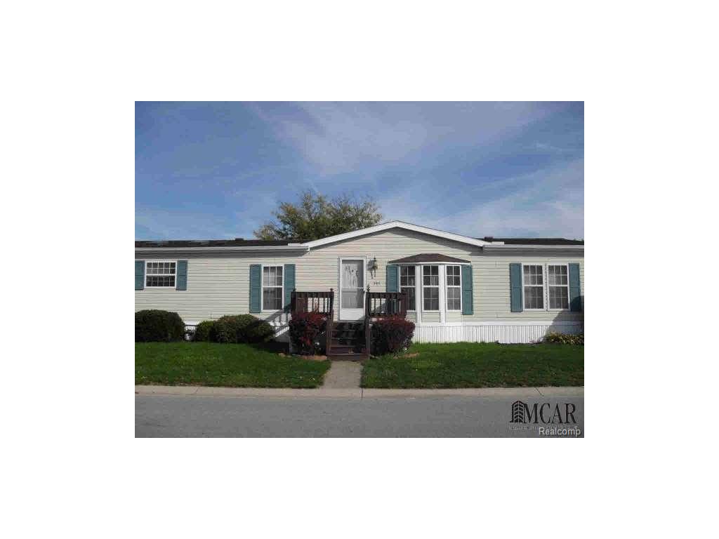 397 Glasgow, Temperance, MI 48182 photo 1