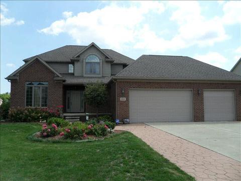 180 Eagle Ct, Monroe, MI 48162 photo 1