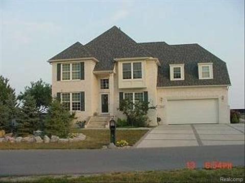 2700 Edgewater, Monroe, MI 48162 photo 1