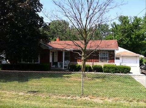3486 Oregon Ct, Monroe, MI 48161 photo 1
