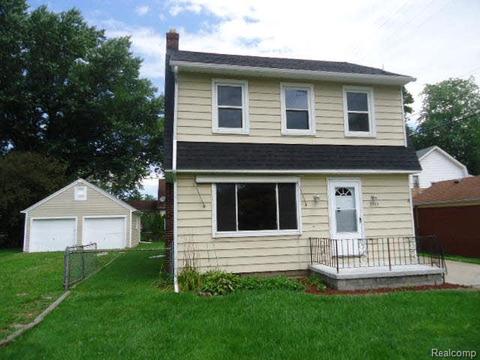 3343 Maplewood, Monroe, MI 48162 photo 1
