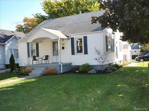 804 Bentley Dr, Monroe, MI 48162 photo 1