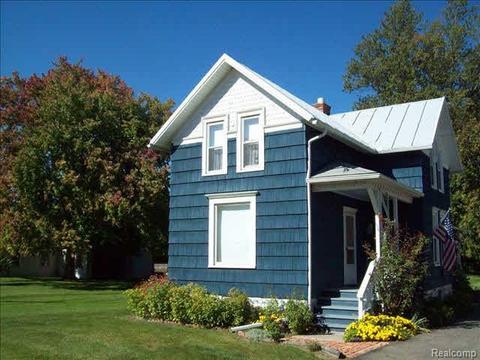 834 Steiner, Monroe, MI 48162 photo 1