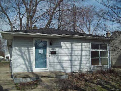 1365 Maple Blvd, Monroe, MI 48162 photo 1