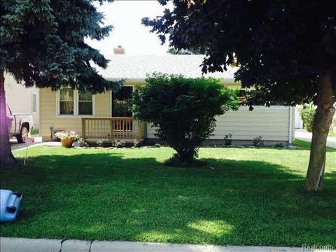 607 Huber, Monroe, MI 48162 photo 1