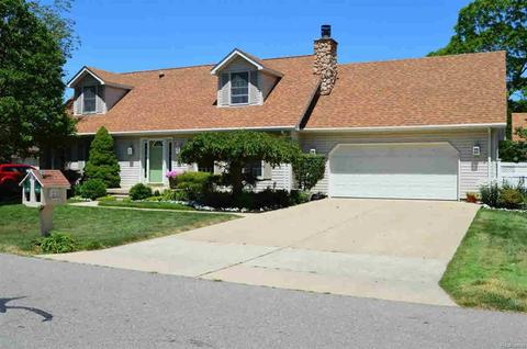 3311 Cloverdale, Monroe, MI 48162 photo 1