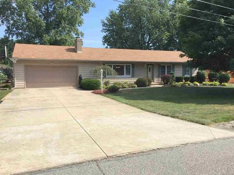 1030 Mapleway, Temperance, MI 48182 photo 1