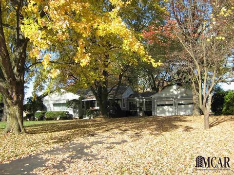 765 E Hurd Rd, Monroe, MI 48162 photo 1