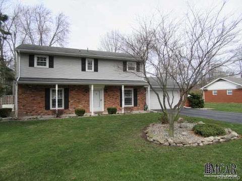 1408 Longfellow, Temperance, MI 48182 photo 1