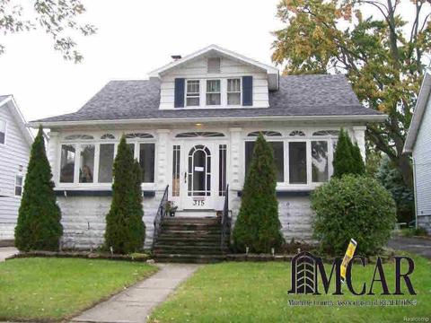 315 N Roessler St, Monroe, MI 48162 photo 1