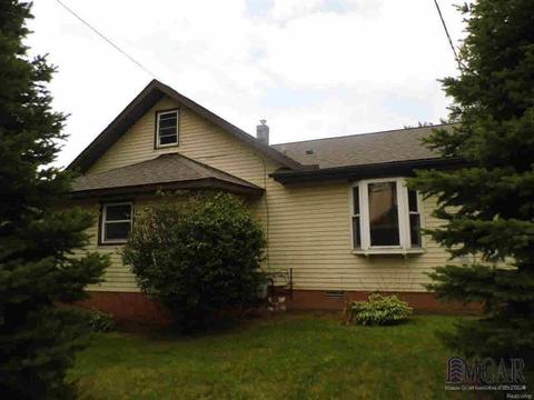 806 Cherry St, Monroe, MI 48161 photo 1