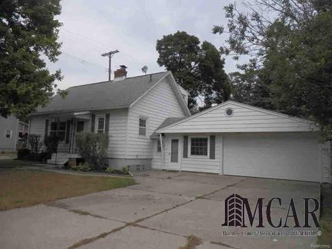 603 E 6th St, Monroe, MI 48161 photo 1