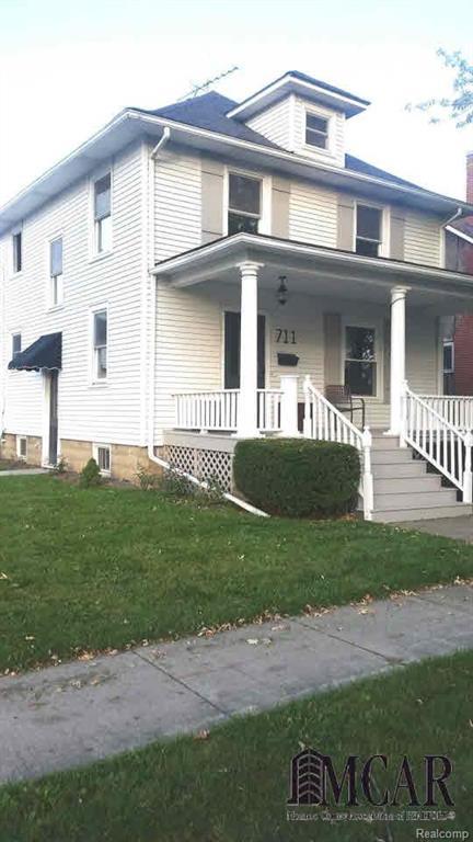 711 E Noble Ave, Monroe, MI 48162 photo 1