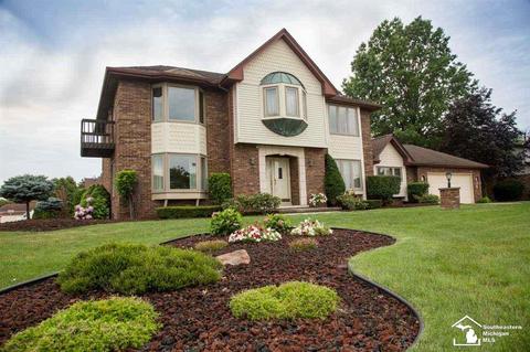18576 Yorkshire Ct, Riverview, MI 48193 photo 1