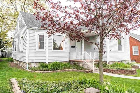 323 Bentley, Monroe, MI 48162 photo 1