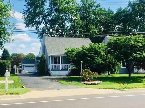 1804 N Custer, Monroe, MI 48162 photo 1