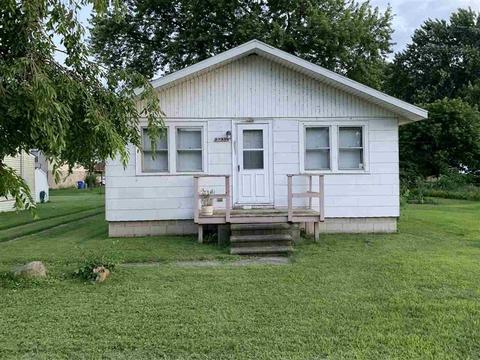 3232 1st St, Monroe, MI 48162 photo 1