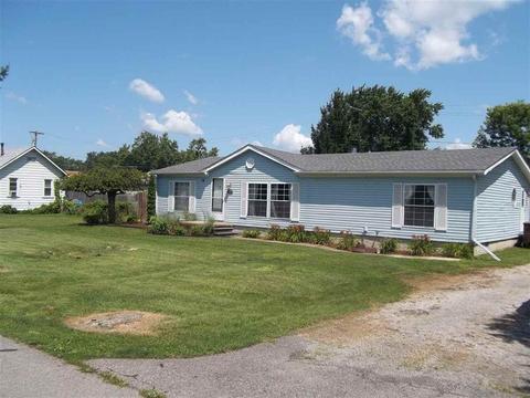 3235 4th St, Monroe, MI 48162 photo 1