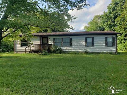 35590 Ronald, Romulus, MI 48174 photo 1