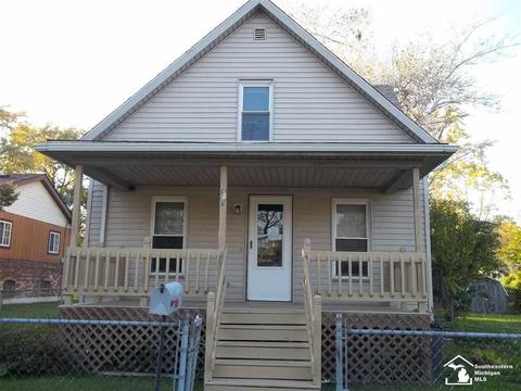 406 Conant Ave, Monroe, MI 48161 photo 1