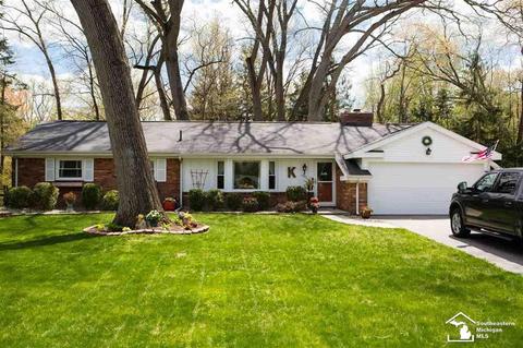 1449 Longfellow, Temperance, MI 48182 photo 1