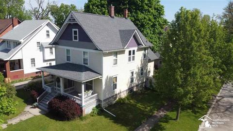 323 E Sixth, Monroe, MI 48161 photo 1