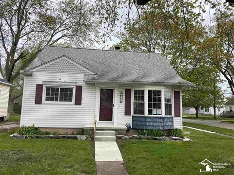 721 E Ninth, Monroe, MI 48161 photo 1