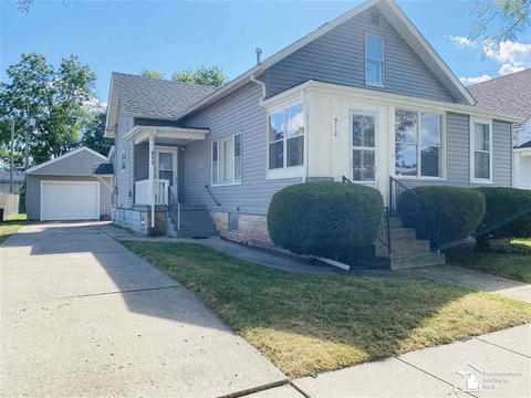 912 E Third, Monroe, MI 48161 photo 1